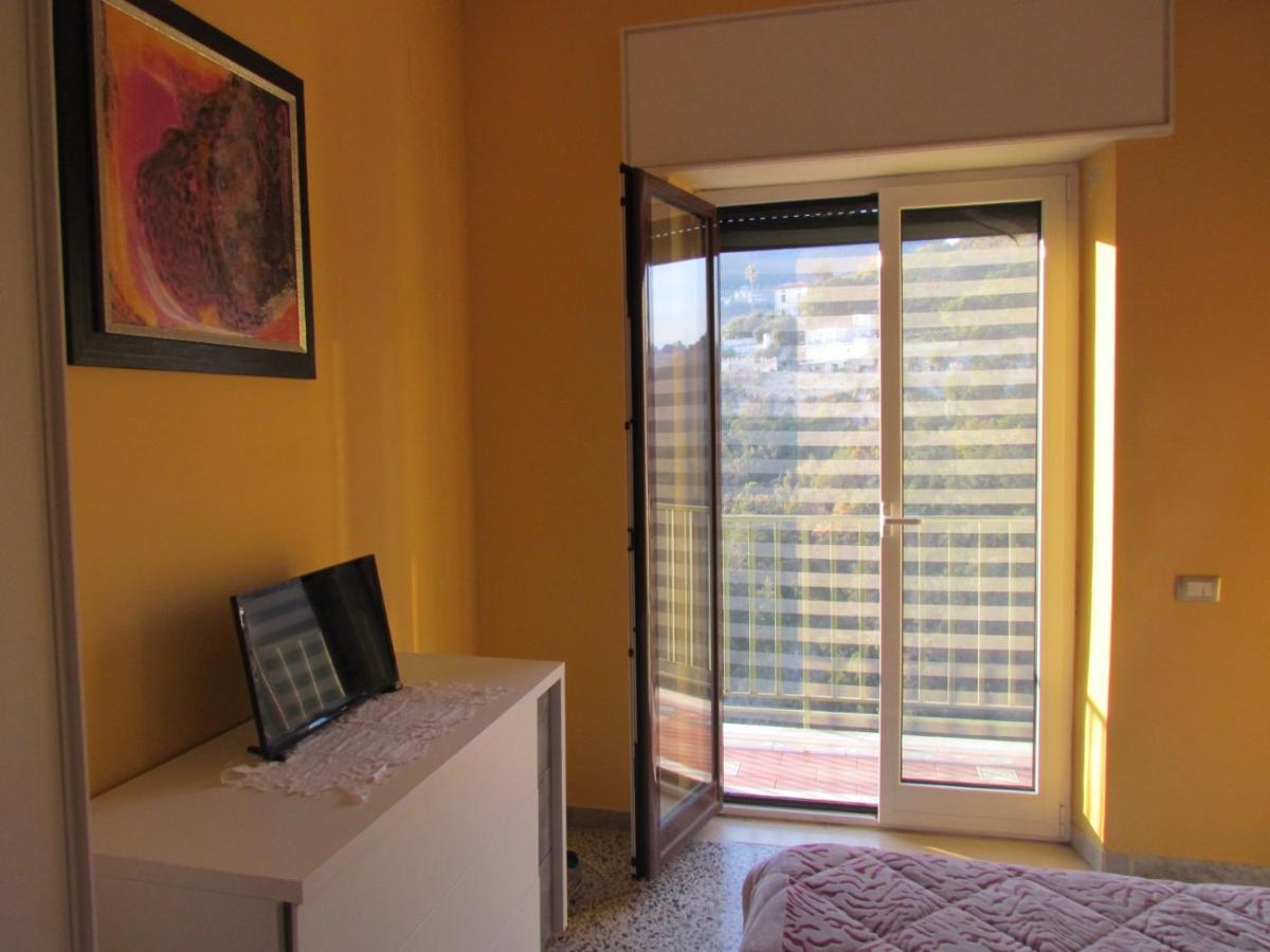 Ferienwohnung Casa Di Chiara Vietri Exterior foto