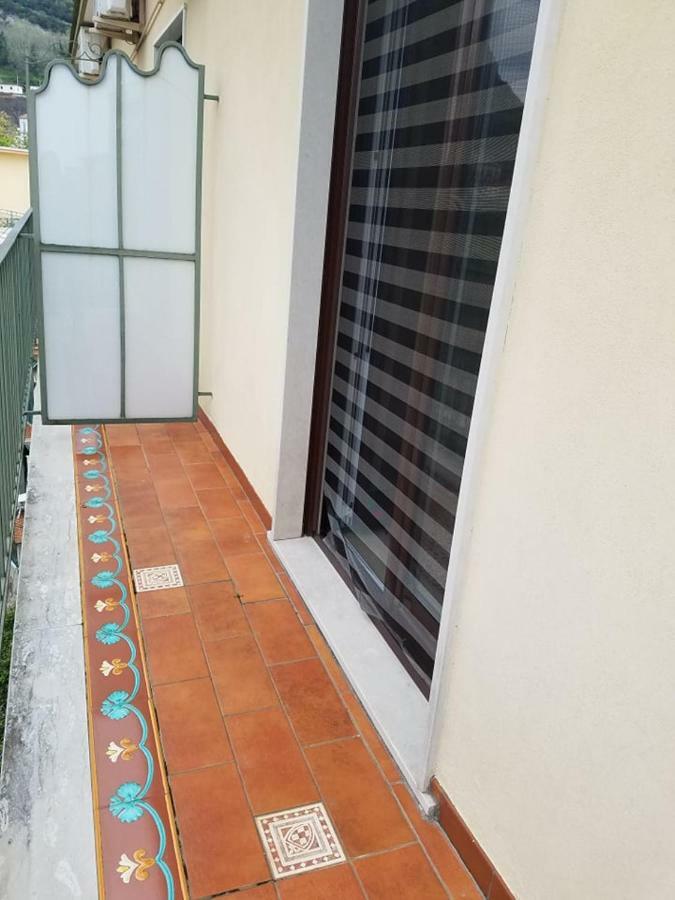Ferienwohnung Casa Di Chiara Vietri Exterior foto